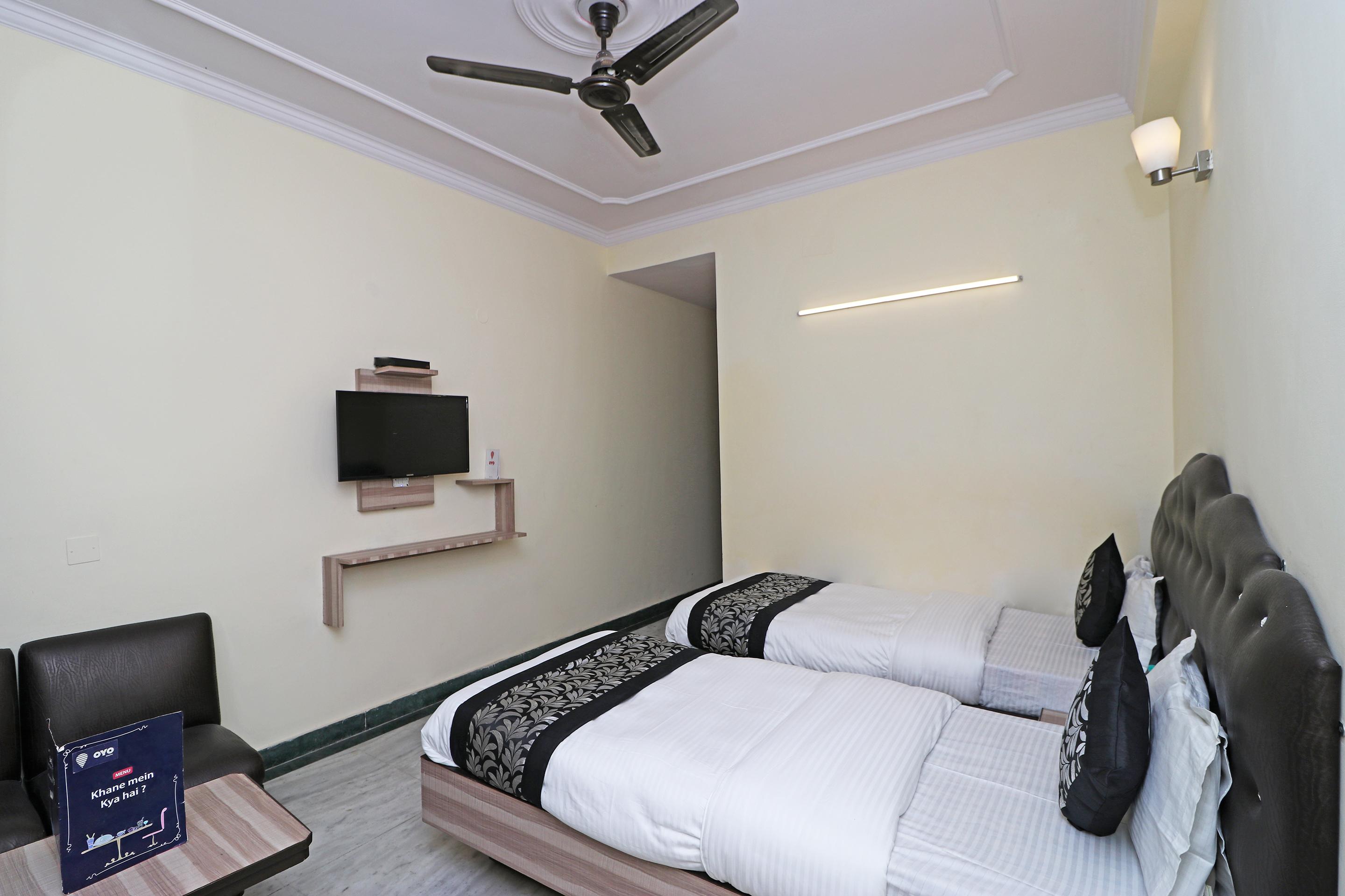 Adb Rooms Hotel Silver Shine Nova Deli Exterior foto
